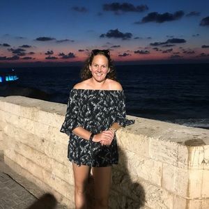 Meet your Posher, Erika